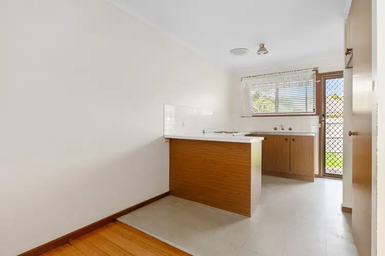 Fourth view of Homely unit listing, 4/12-14 Nursery Avenue, Frankston VIC 3199