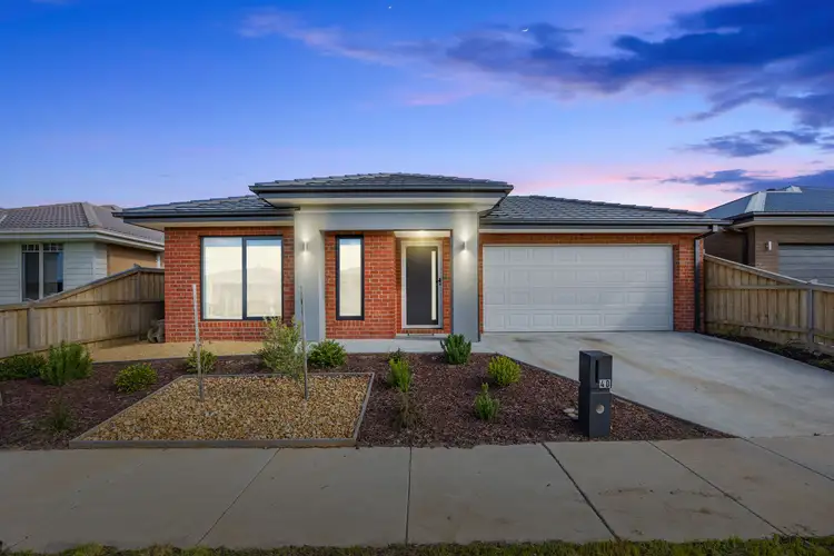 40 Carisbrook Crescent