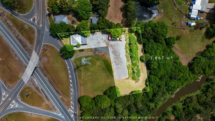 24 Hughes Terrace, Gympie QLD 4570