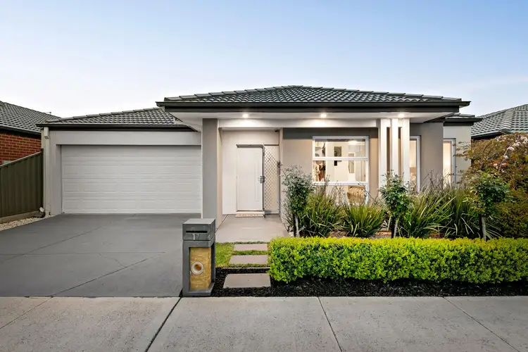 17 Oakley Avenue, Kalkallo VIC 3064