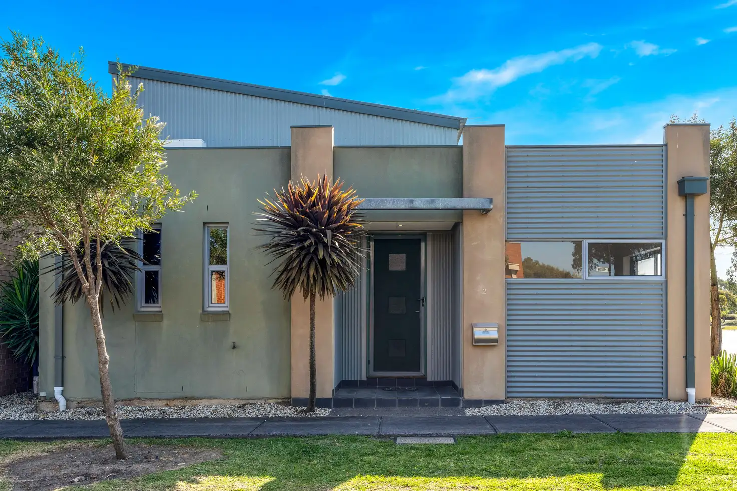 Main view of Homely house listing, 2 Bristow Lane, Craigieburn VIC 3064