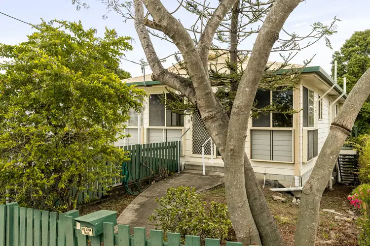 35 Beatrice Street, Greenslopes QLD 4120
