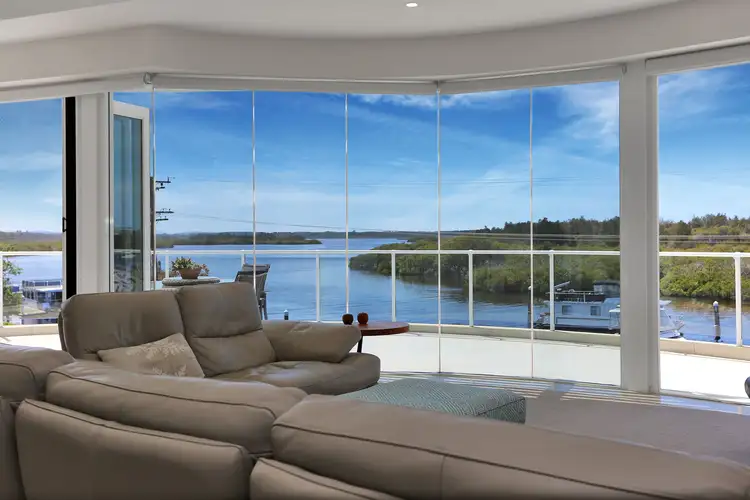 7/31-33 Marine Drive, Tea Gardens NSW 2324