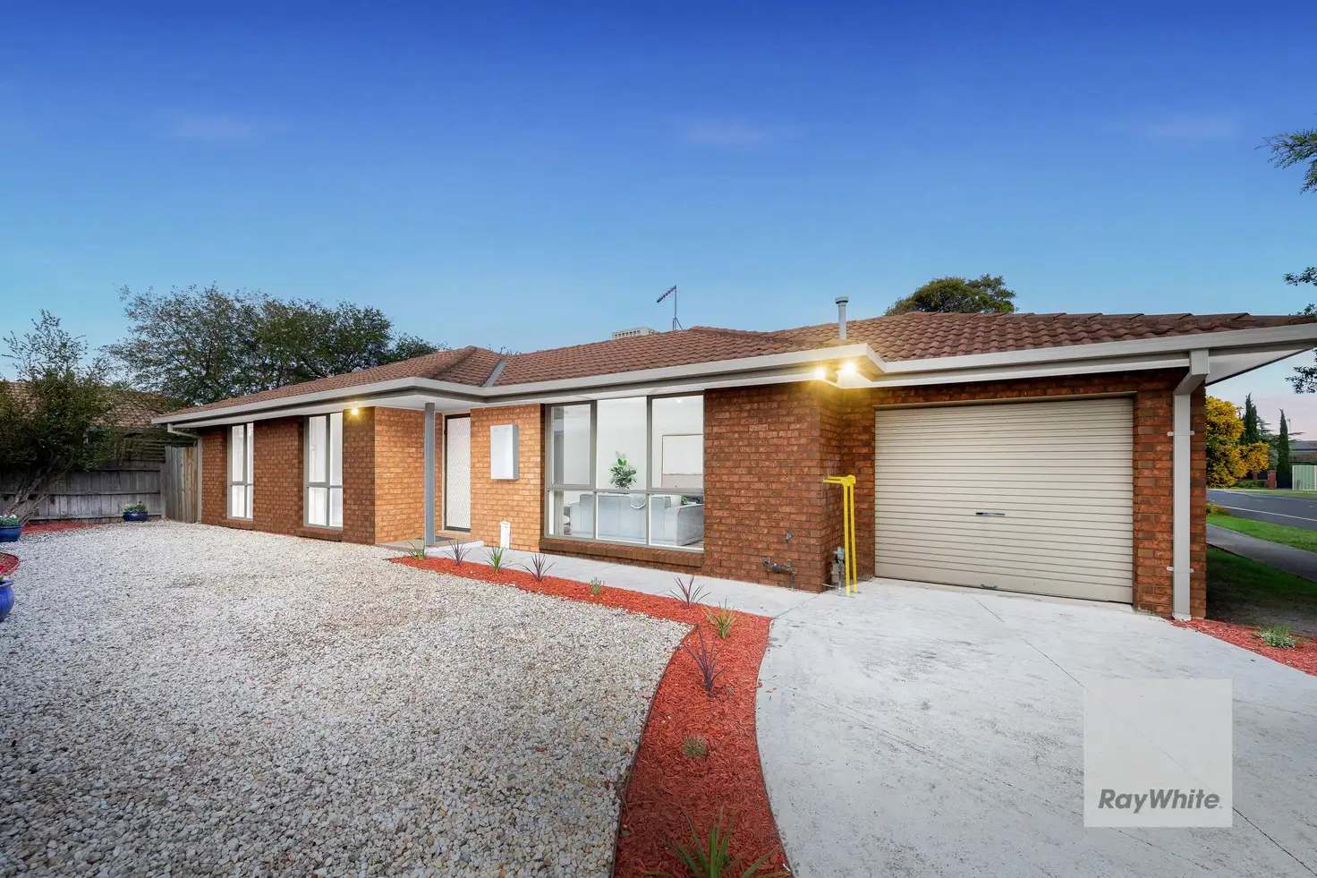 Main view of Homely unit listing, 2/1 Chicquita Close, Keilor Downs VIC 3038