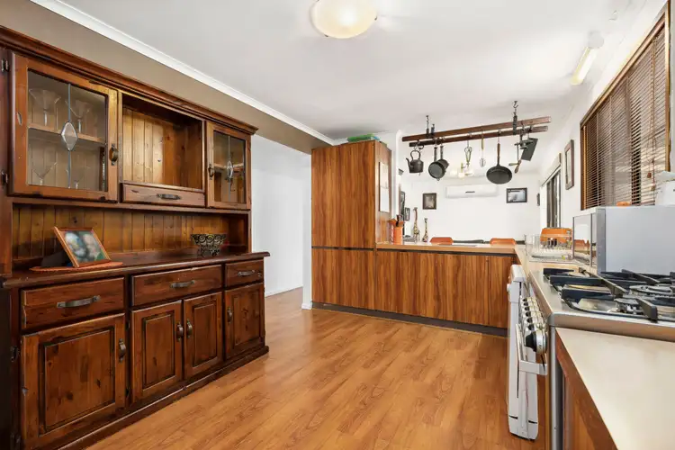 Fifth view of Homely house listing, 100 MacGregor Court, Lara VIC 3212