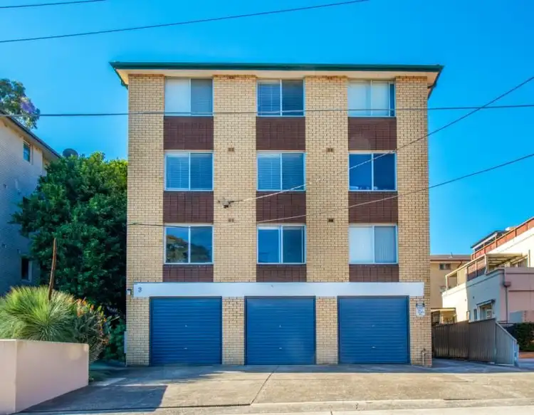 3 Blair Street