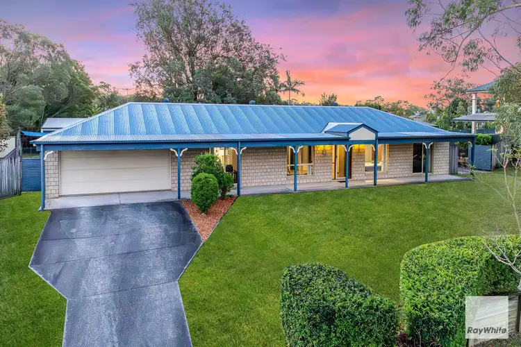 6 Larkspur Street, Redland Bay QLD 4165