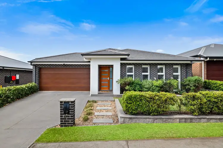 46 Fanflower Avenue, Denham Court NSW 2565