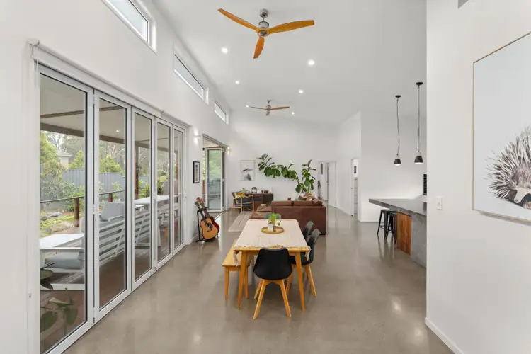 16 Sutherland Drive, North Nowra NSW 2541