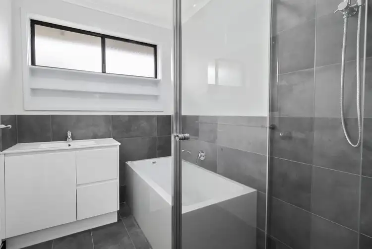 Fourth view of Homely house listing, 2/6 Coorabong Avenue, Rosebud VIC 3939