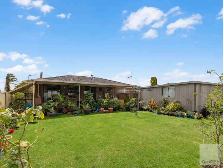 Second view of Homely house listing, 8 Sierra Crescent, Orana WA 6330