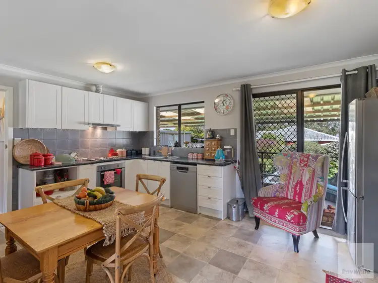 Sixth view of Homely house listing, 8 Sierra Crescent, Orana WA 6330