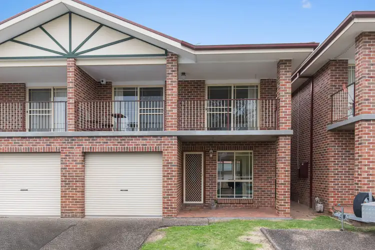 Main view of Homely house listing, 2/72 Koona Street, Albion Park Rail NSW 2527