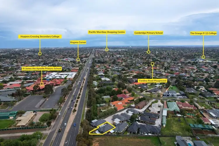 Second view of Homely unit listing, 6/30 Wynarka Drive, Hoppers Crossing VIC 3029