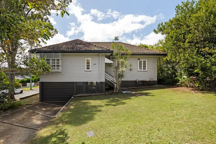244 Harts Road, Indooroopilly QLD 4068