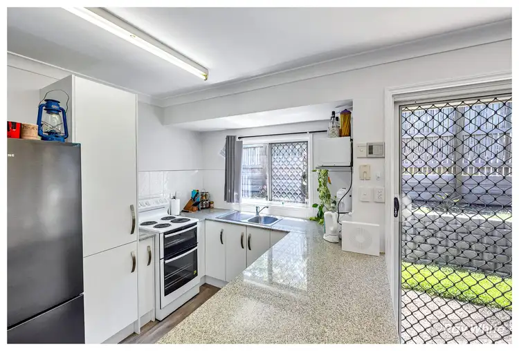 Fourth view of Homely house listing, 1/210 Victoria Place, Berserker QLD 4701
