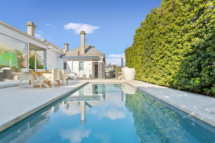 16 Burns Street, North Fremantle WA 6159