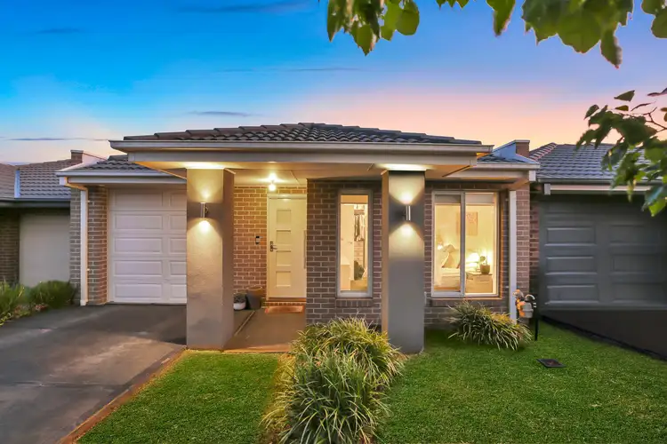 Main view of Homely house listing, 53 Belmont Crescent, Pakenham VIC 3810