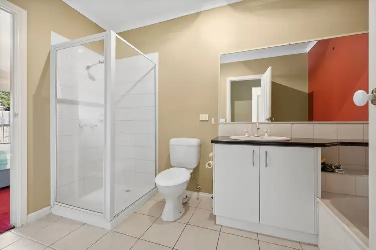 Sixth view of Homely unit listing, 2/15 Bank Street, Lara VIC 3212