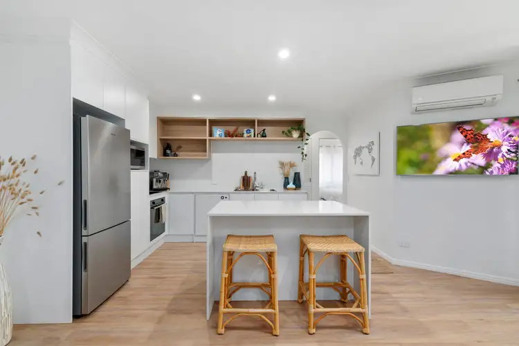 Fifth view of Homely unit listing, 4/5 Nalla Court, Palm Beach QLD 4221