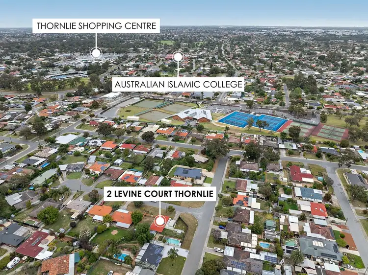 Fifth view of Homely house listing, 2 Levine Court, Thornlie WA 6108