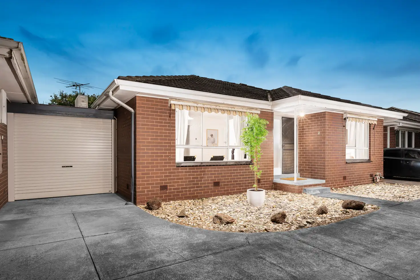 Main view of Homely unit listing, 2/11 Reid Street, Oakleigh South VIC 3167