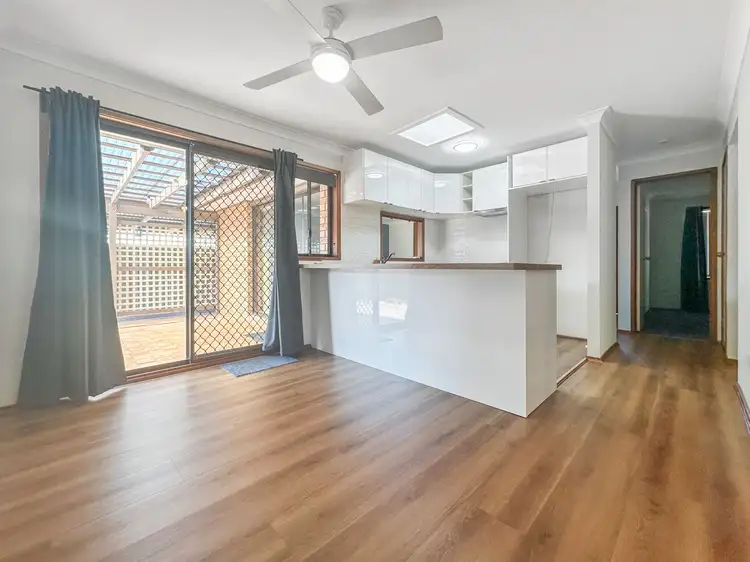 Fifth view of Homely house listing, 25 Charmhaven Avenue, Charmhaven NSW 2263