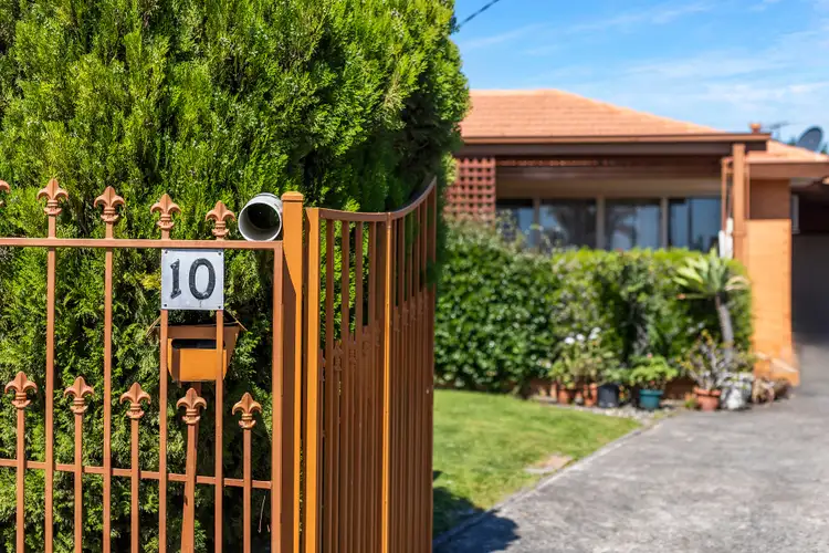 Second view of Homely house listing, 10 Ashley Court, Thomastown VIC 3074