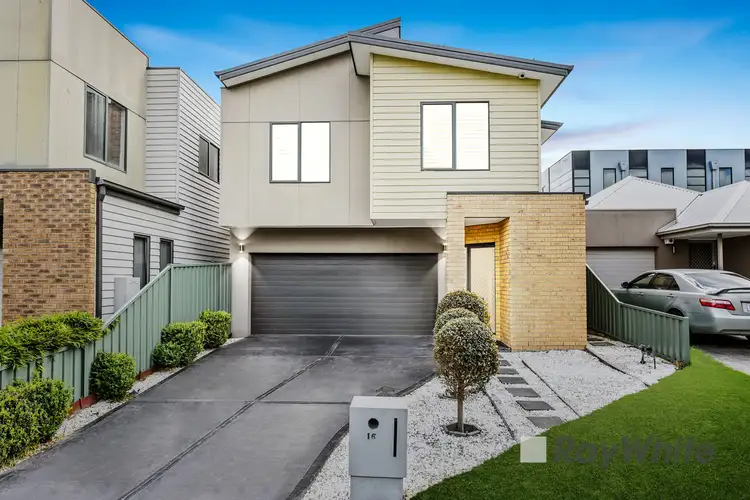 16 Steven Street, Dandenong VIC 3175