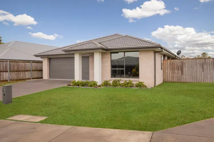 Main view of Homely house listing, 16 Fontana Street, Chisholm NSW 2322