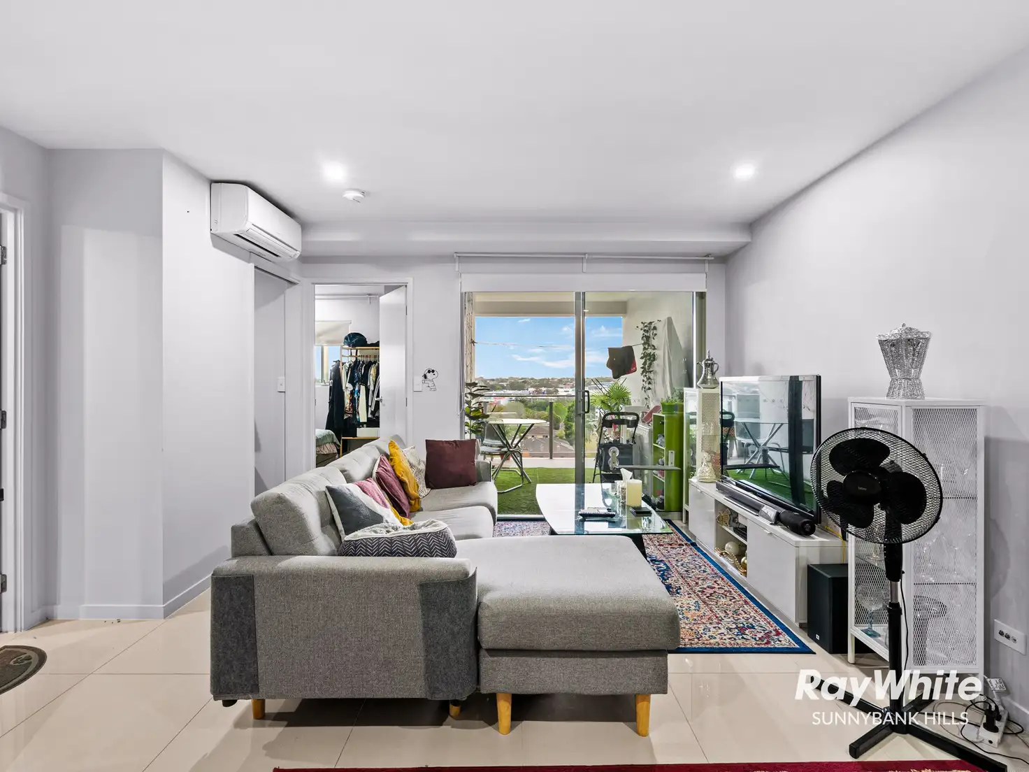 Main view of Homely apartment listing, 2748/1-5 CREMIN Street, Upper Mount Gravatt QLD 4122