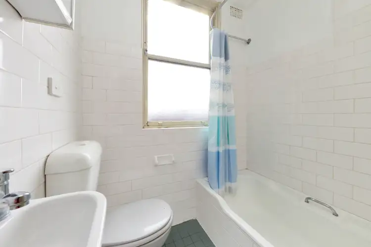 Fifth view of Homely apartment listing, 4/6-8 Tramway, Rosebery NSW 2018