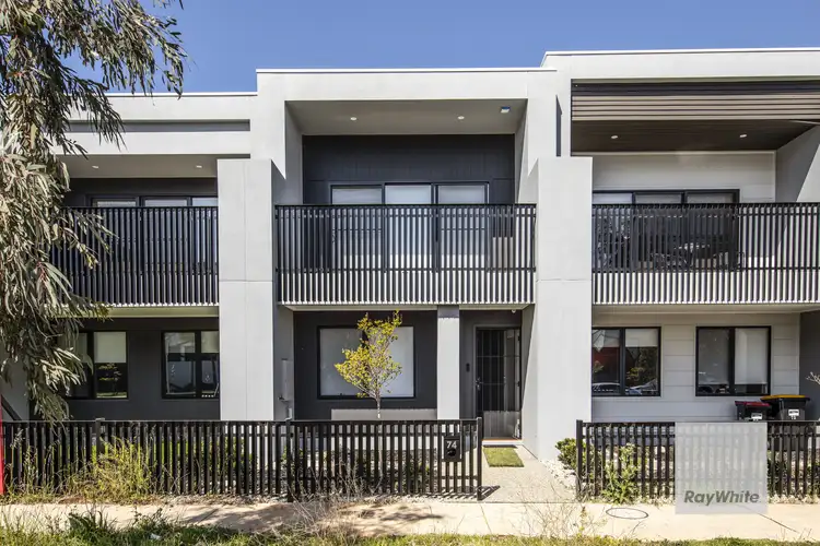 74 Baxterpark Drive, Thornhill Park VIC 3335