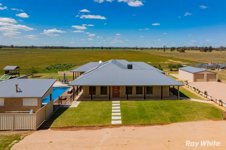 300 Ardlethan Road, Coolamon NSW 2701