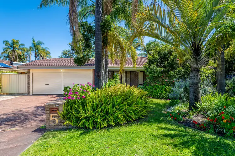 5 Sanders Loop, Kardinya WA 6163