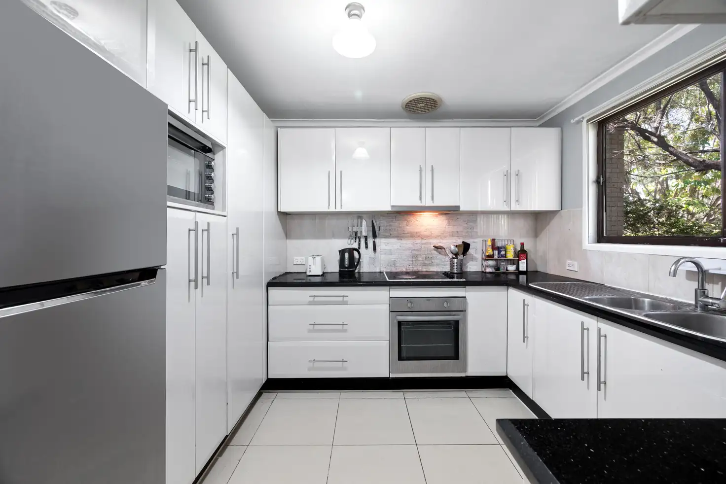 Main view of Homely villa listing, 3/76 Parliament Road, Macquarie Fields NSW 2564