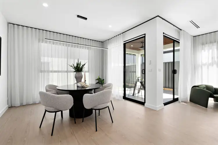 Sixth view of Homely house listing, 5/4 Formosa Mews, Greenvale VIC 3059