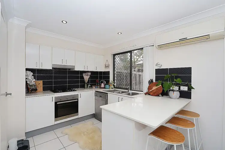 Sixth view of Homely townhouse listing, 32/10 Yugumbir Street, Richlands QLD 4077