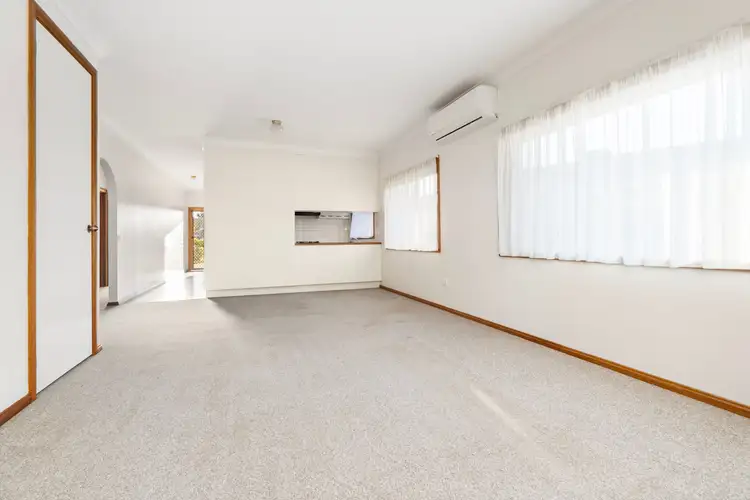 Third view of Homely unit listing, 1/540 Margaret Place, Lavington NSW 2641