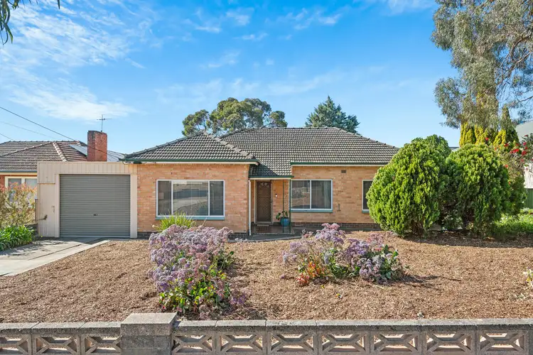 60 Quinlan Avenue