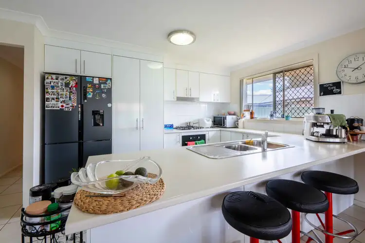 Third view of Homely house listing, 5 Rex Aubrey Place, Parkes NSW 2870