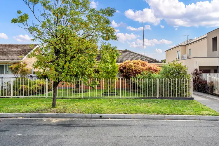 4 Peter Avenue, Campbelltown SA 5074