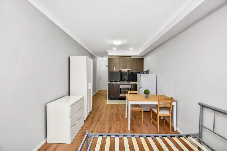109/8C Myrtle Street, Prospect NSW 2148