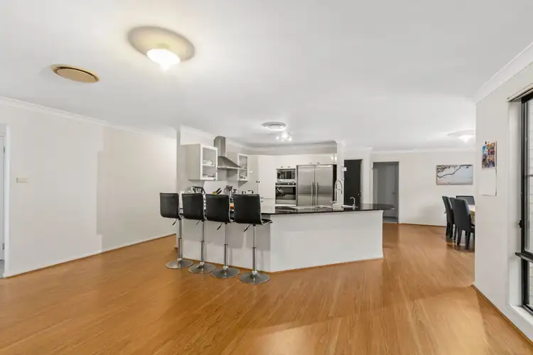 Fifth view of Homely house listing, 6 Weston Place, Horsley NSW 2530