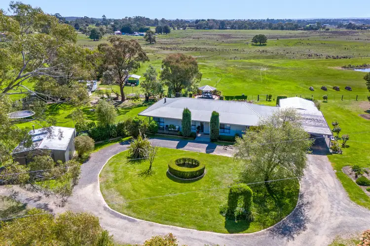 Main view of Homely house listing, 19 O'leary Court, Smythes Creek VIC 3351