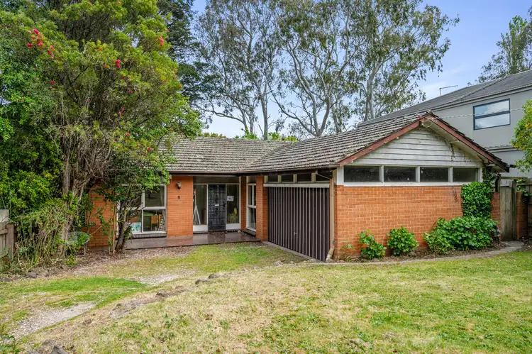 Main view of Homely house listing, 5 Kingfield Court, Camberwell VIC 3124