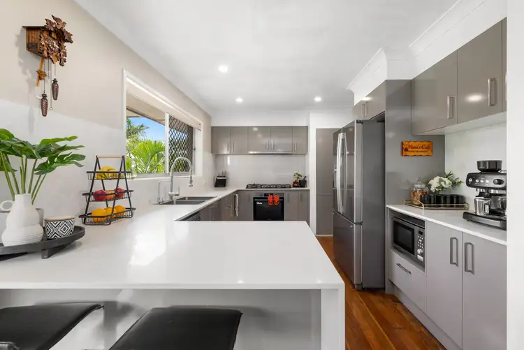 Fifth view of Homely house listing, 105 Ham Road, Mansfield QLD 4122