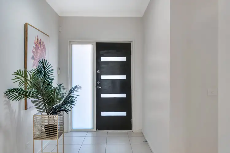 Second view of Homely house listing, 3 Yaringa Court, Greenvale VIC 3059