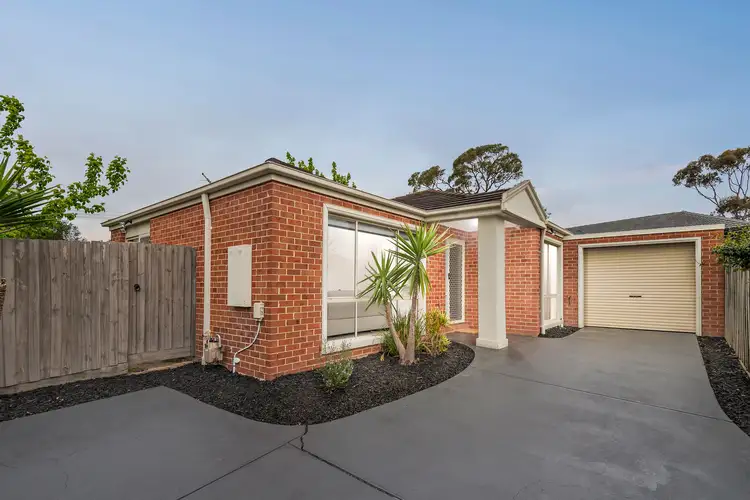 4A Lulworth Place, Frankston VIC 3199