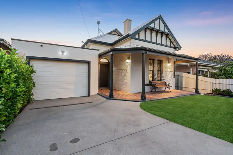 34 Avro Avenue, Hendon SA 5014